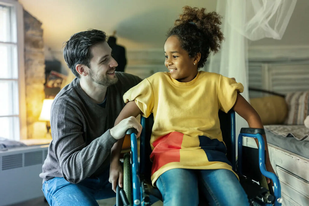 dad-with-child-in-wheelchair